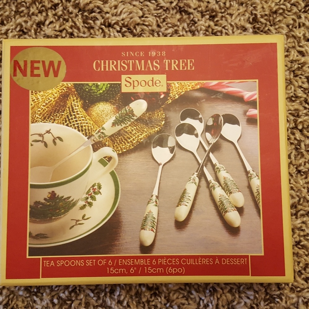 Set of spoons